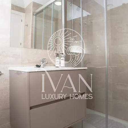 Casa Eveline Ivan Luxury Homes 3ªplta Sur 1ªlinea Apartment